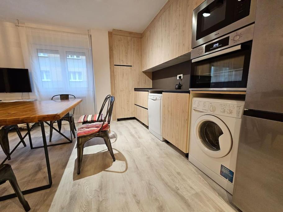 1A108 Amplio Y Moderno Apartamento Gijón Exterior foto